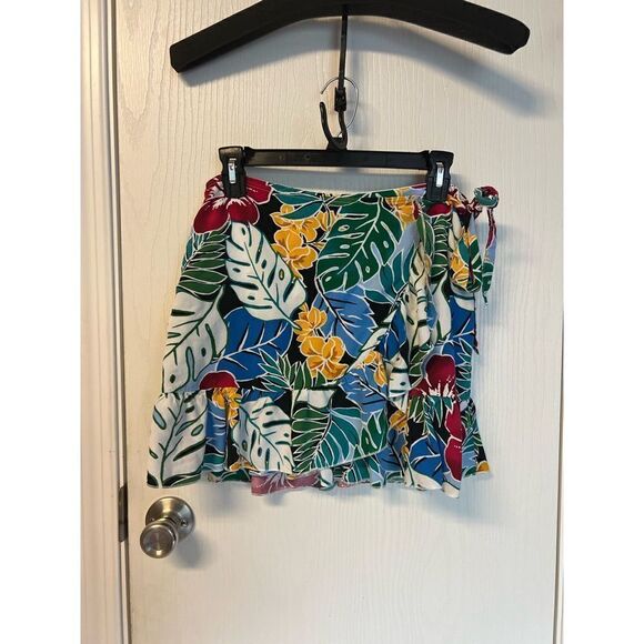 Forever 21 Mini Skirt - Picture 1 of 5